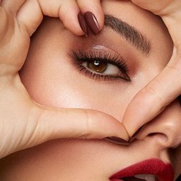 How to Build a Simple, Effective Skincare Routine